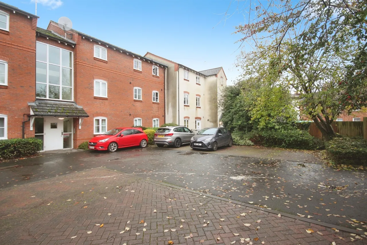 Coach House Mews, Warwick, CV34, photo 13