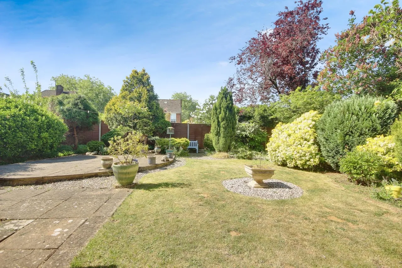 Estcourt Close, Longlevens, Gloucester, GL1, photo 5