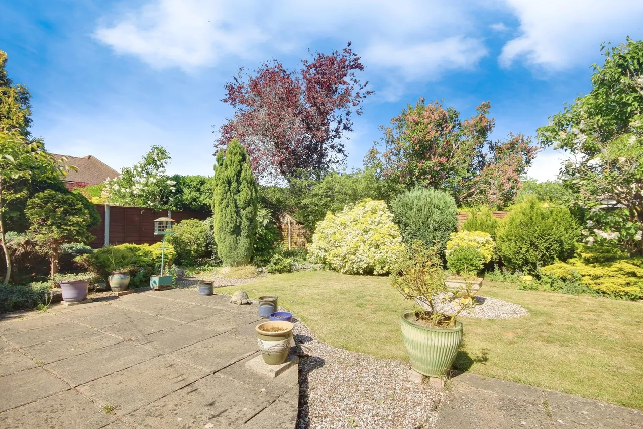 Estcourt Close, Longlevens, Gloucester, GL1, photo 12