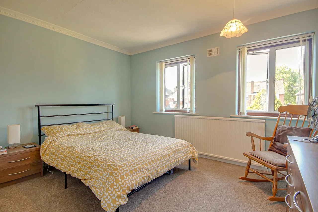 Estcourt Close, Longlevens, Gloucester, GL1, photo 9