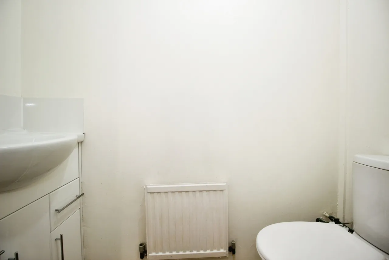 Meadow Croft, Outwood, Wakefield, West Yorkshire, WF1, photo 7