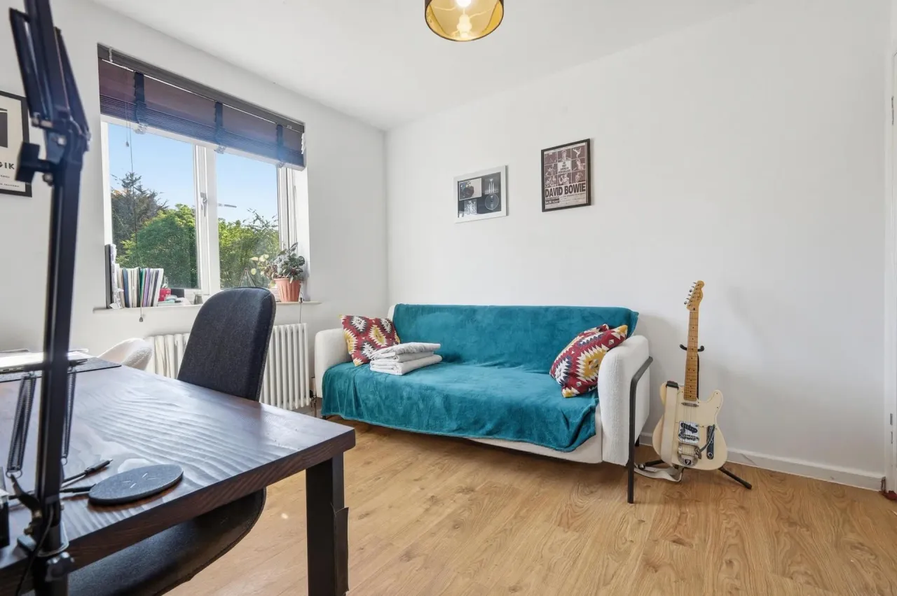 Grange Park Road, Leyton, E10, photo 10