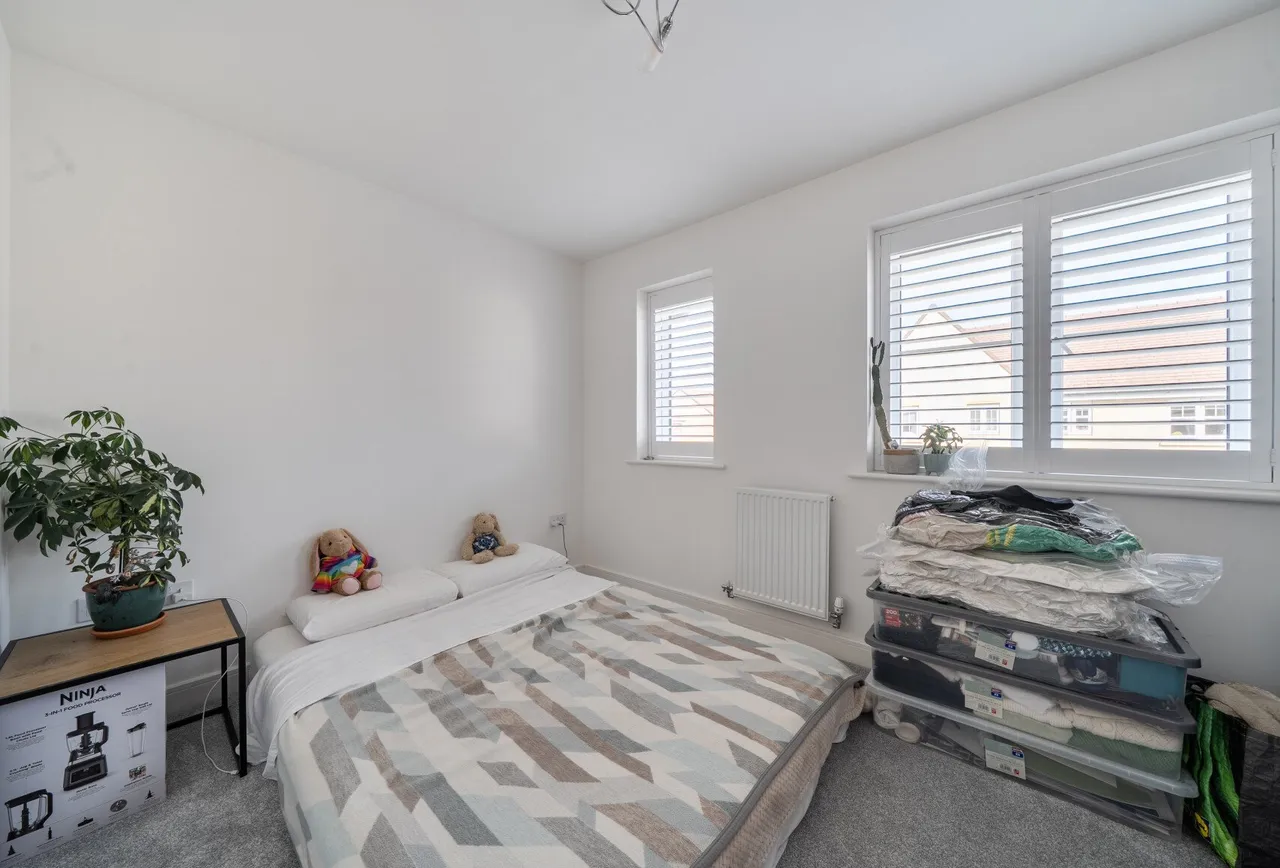Churchill Drive, Gloucestershire, Innsworth, GL3 1FP, photo 6