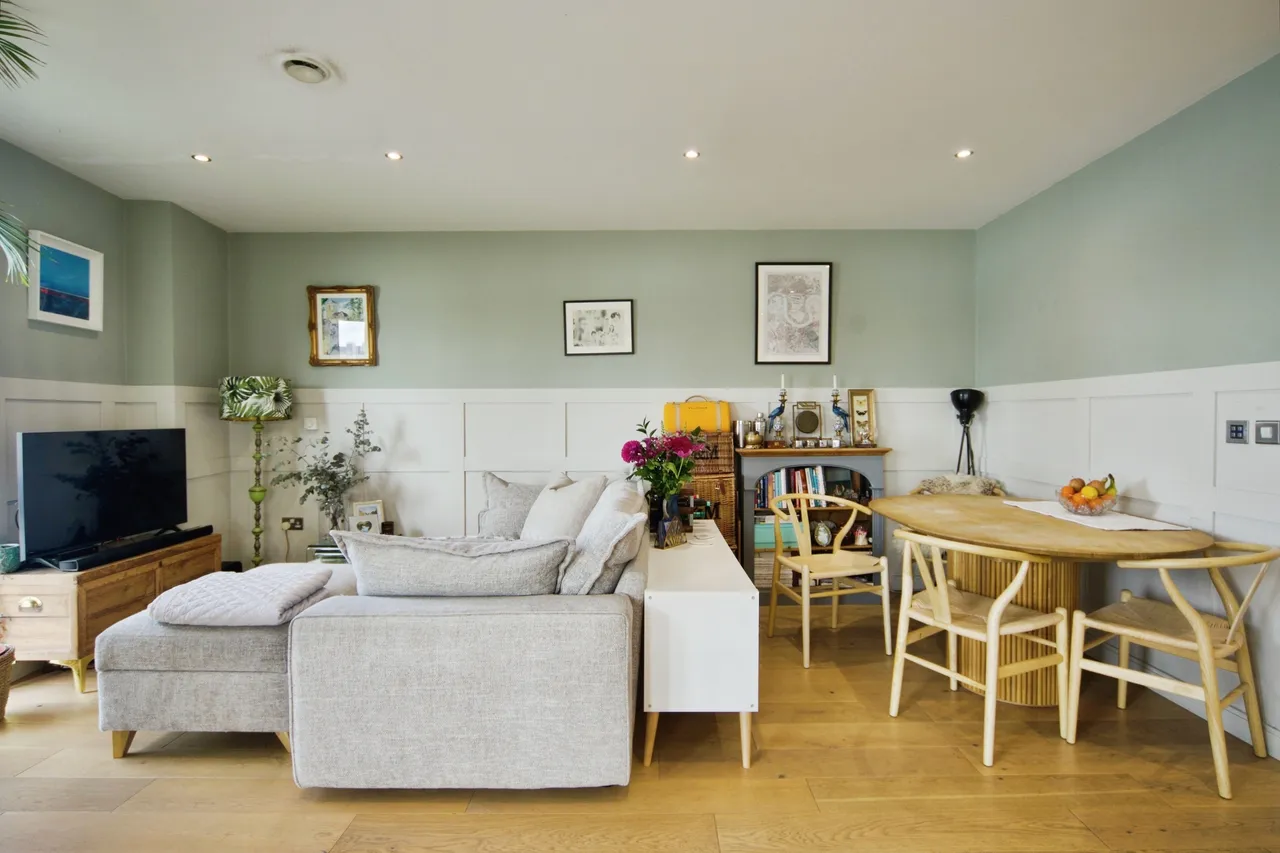 35 Ovex Close, London, photo 5