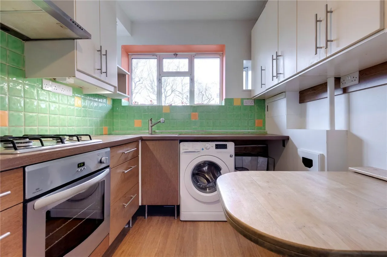 Toland Square, Roehampton, photo 6
