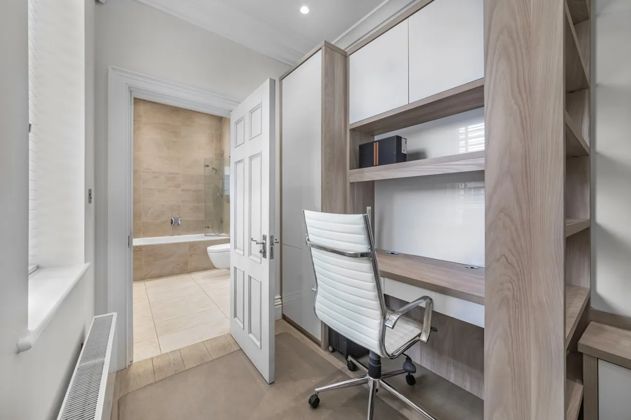 Guilford Street, Bloomsbury, WC1N, photo 9