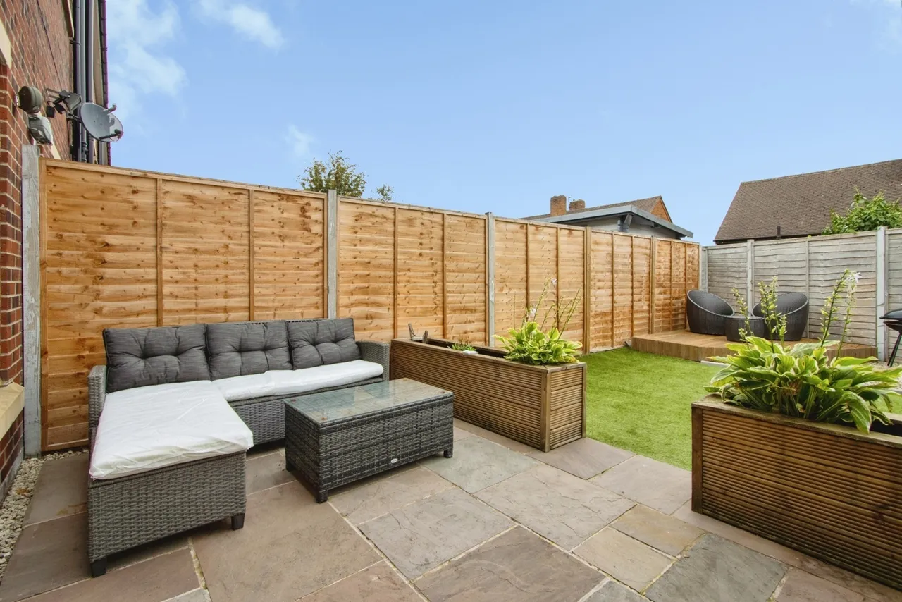 Rosedene Court, Earlsheaton, WF12, photo 17