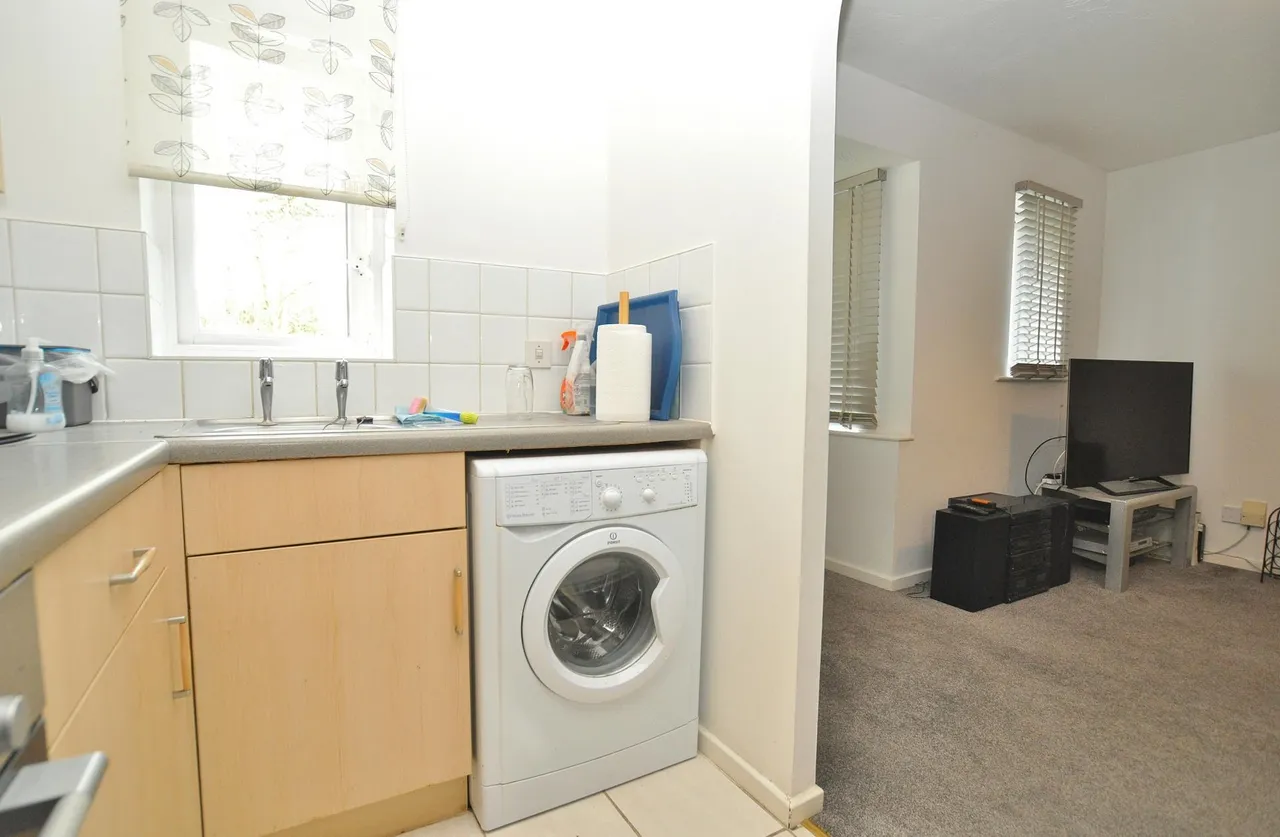 Redoubt Close, Hitchin, SG4, photo 5