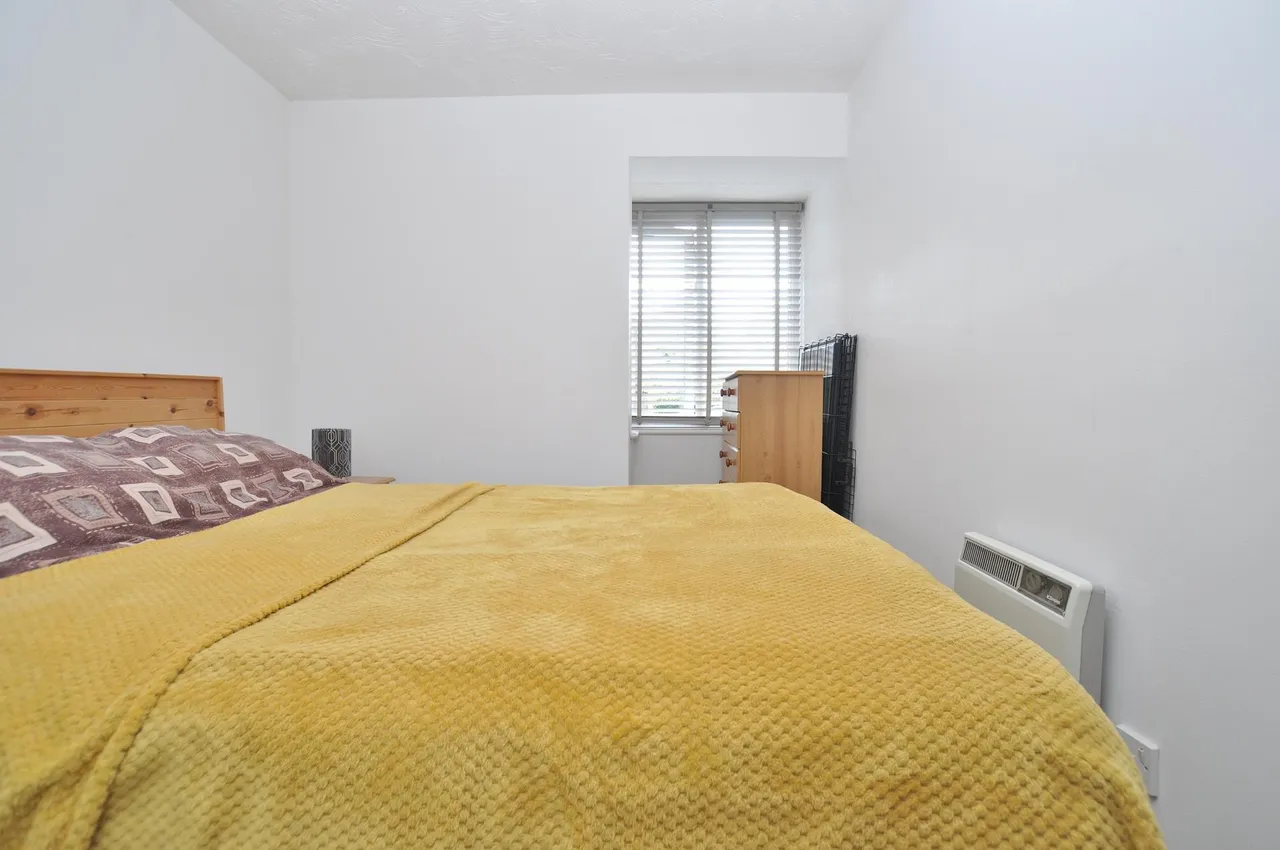 Redoubt Close, Hitchin, SG4, photo 14