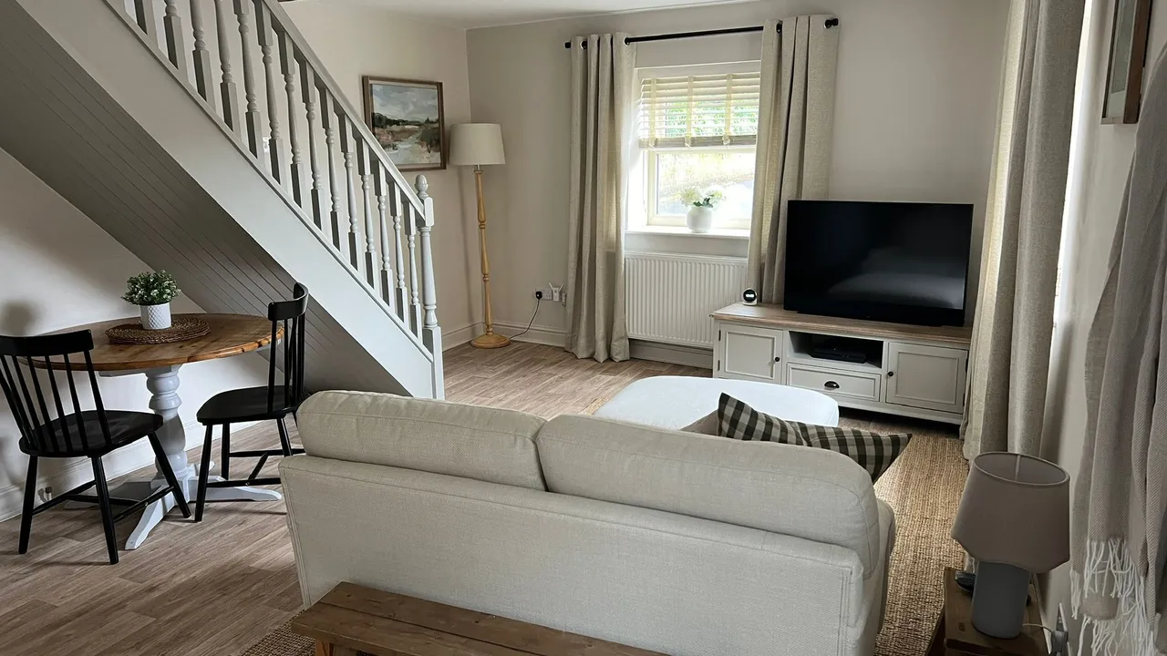 Morthen Road, Wickersley, S66, photo 3