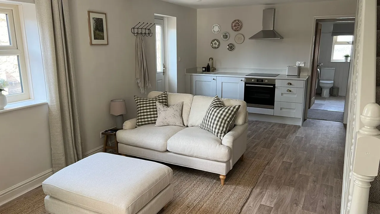 Morthen Road, Wickersley, S66, photo 4