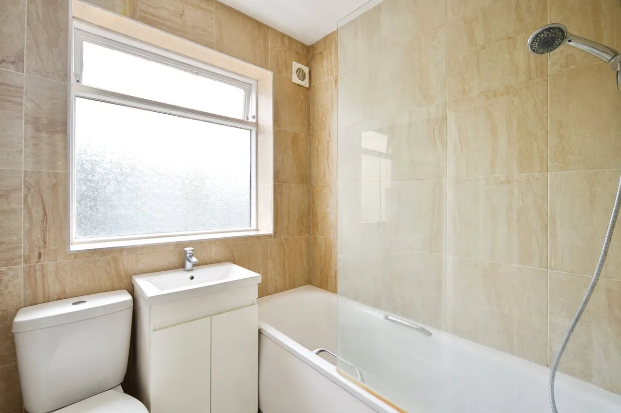 Gelsthorpe Road, Romford, RM5, photo 7