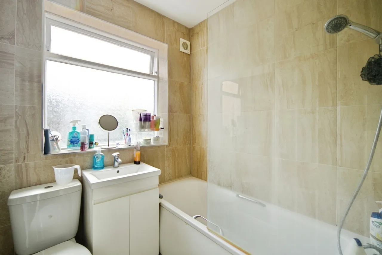 Gelsthorpe Road, Romford, RM5, photo 8