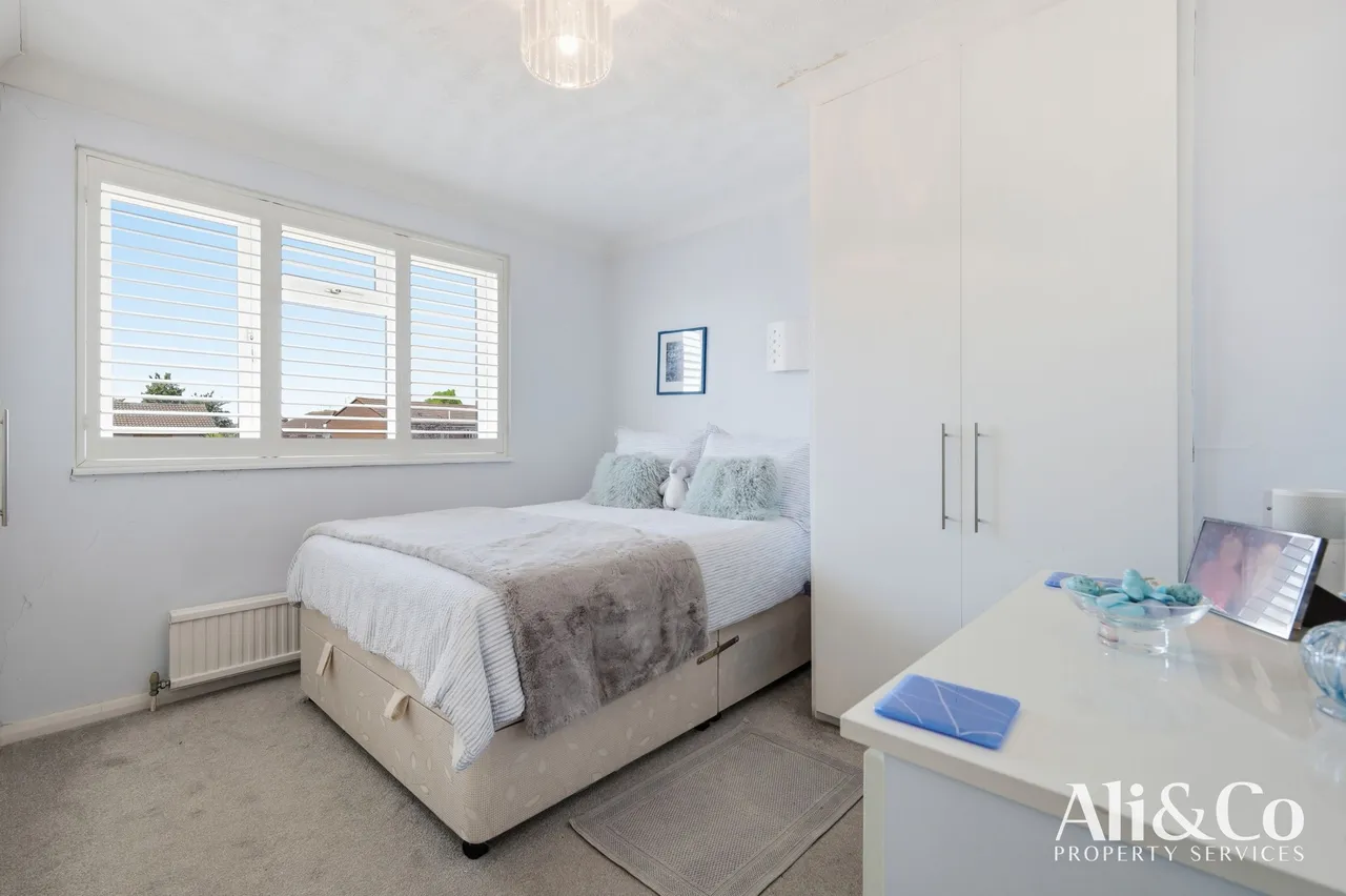 Clarkebourne Drive, Grays, Essex, RM17 6ET, photo 14
