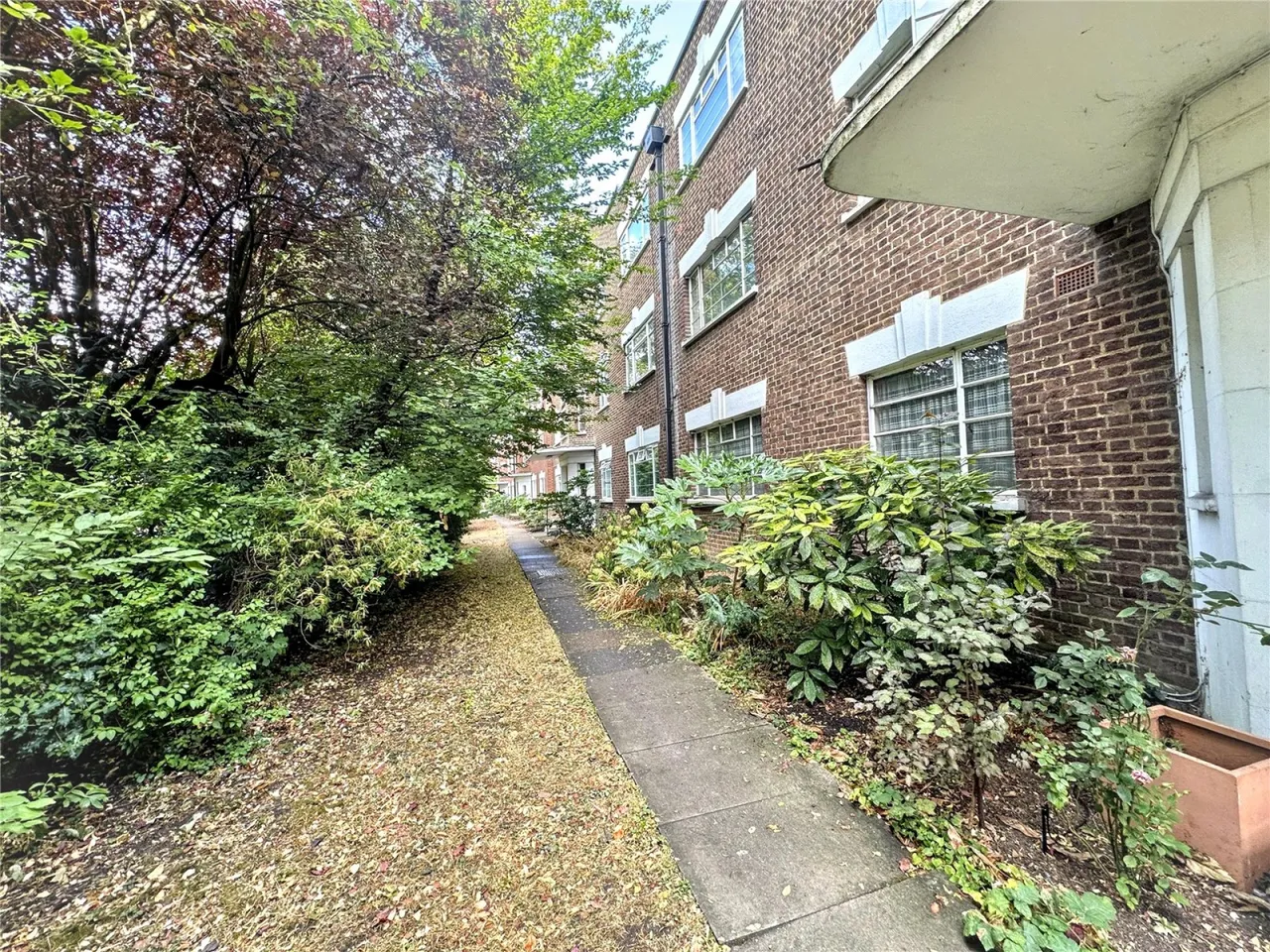 Merton Mansions, Raynes Park, photo 13
