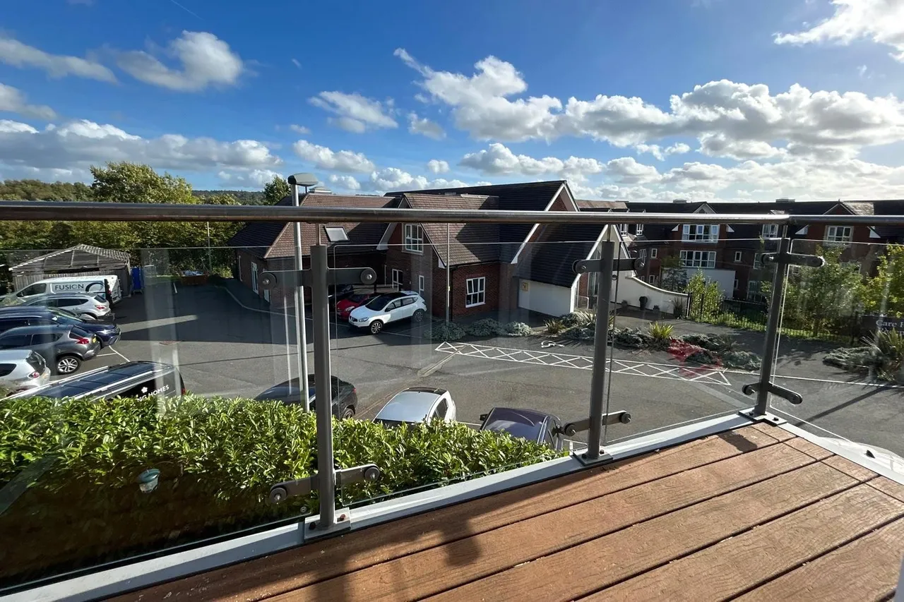 Farnham Road, Liss, GU33, photo 10