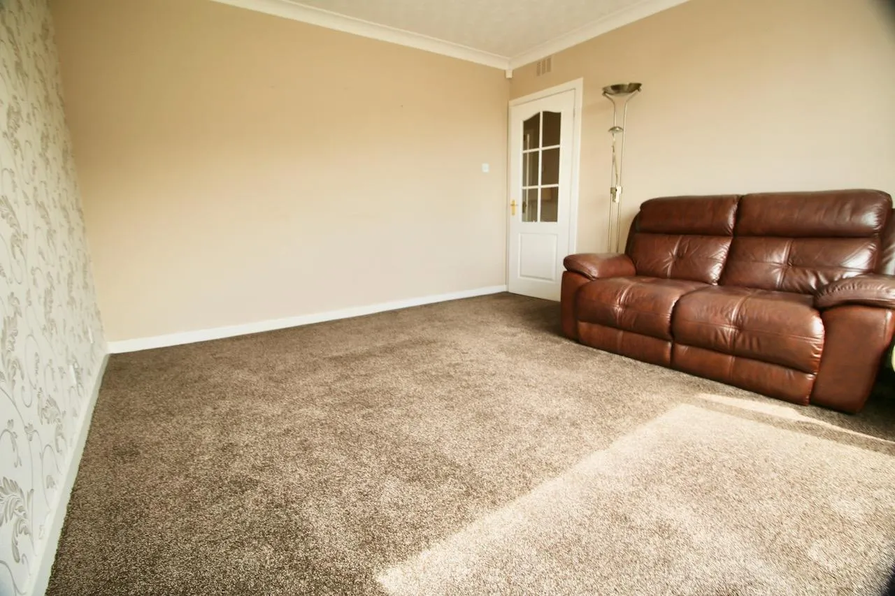 Athelstane Drive, Greenfaulds, G67 4BD, photo 4