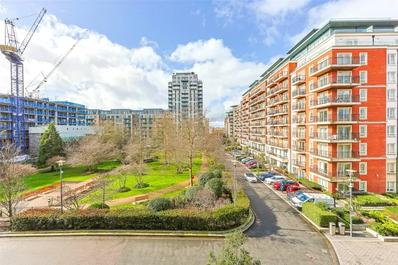 Beaufort Square, Beaufort Park, NW9, photo 13