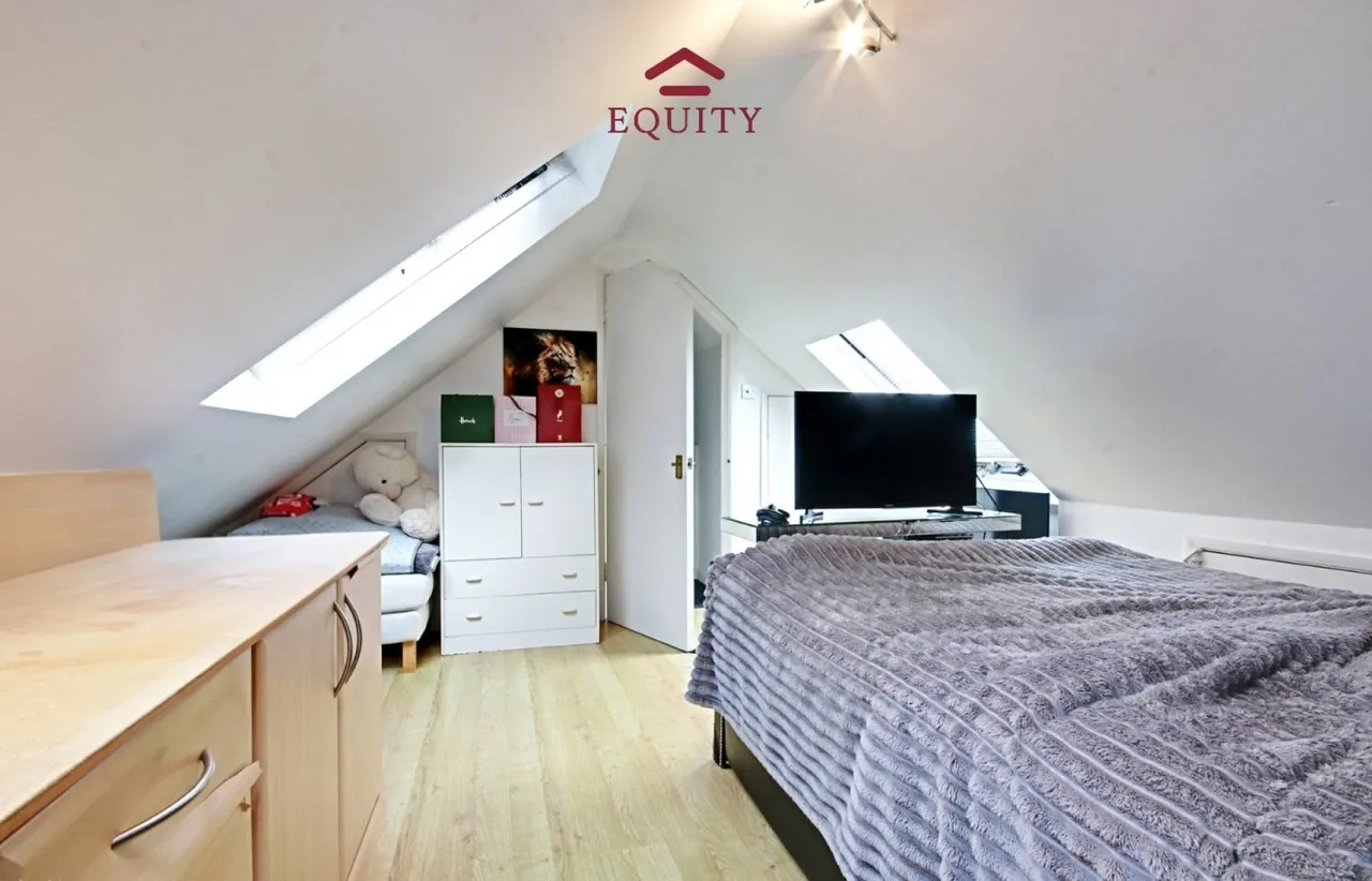 Armfield Road, Enfield, photo 16