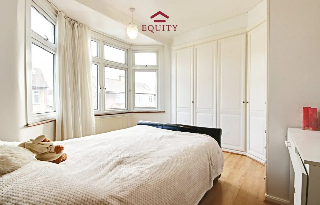 Armfield Road, Enfield, photo 9