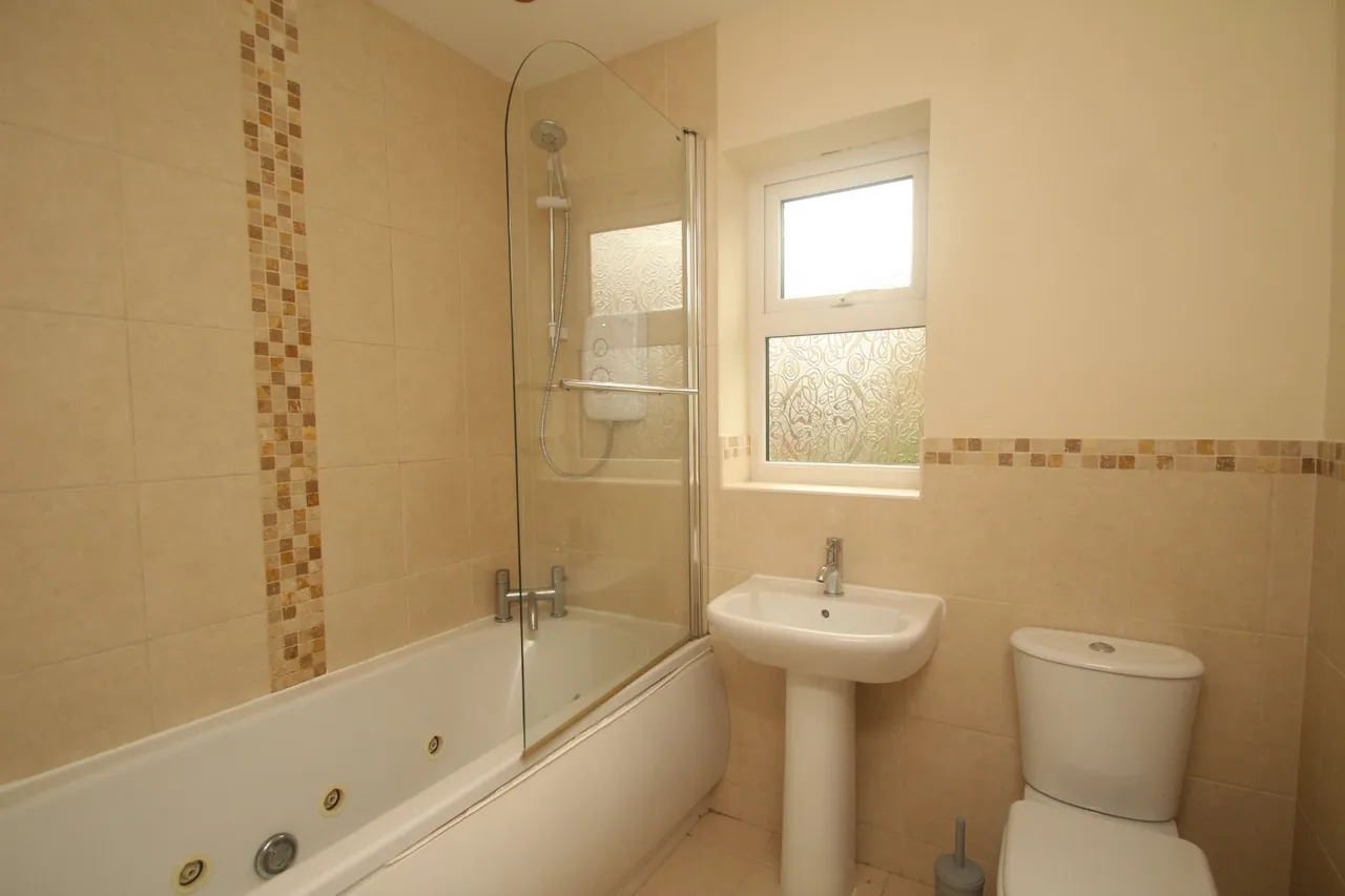 Springfield Way, Pateley Bridge, HG3, photo 11