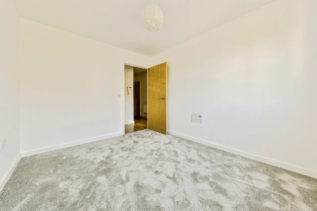 Admiral Drive, STEVENAGE, Hertfordshire, SG1, photo 14