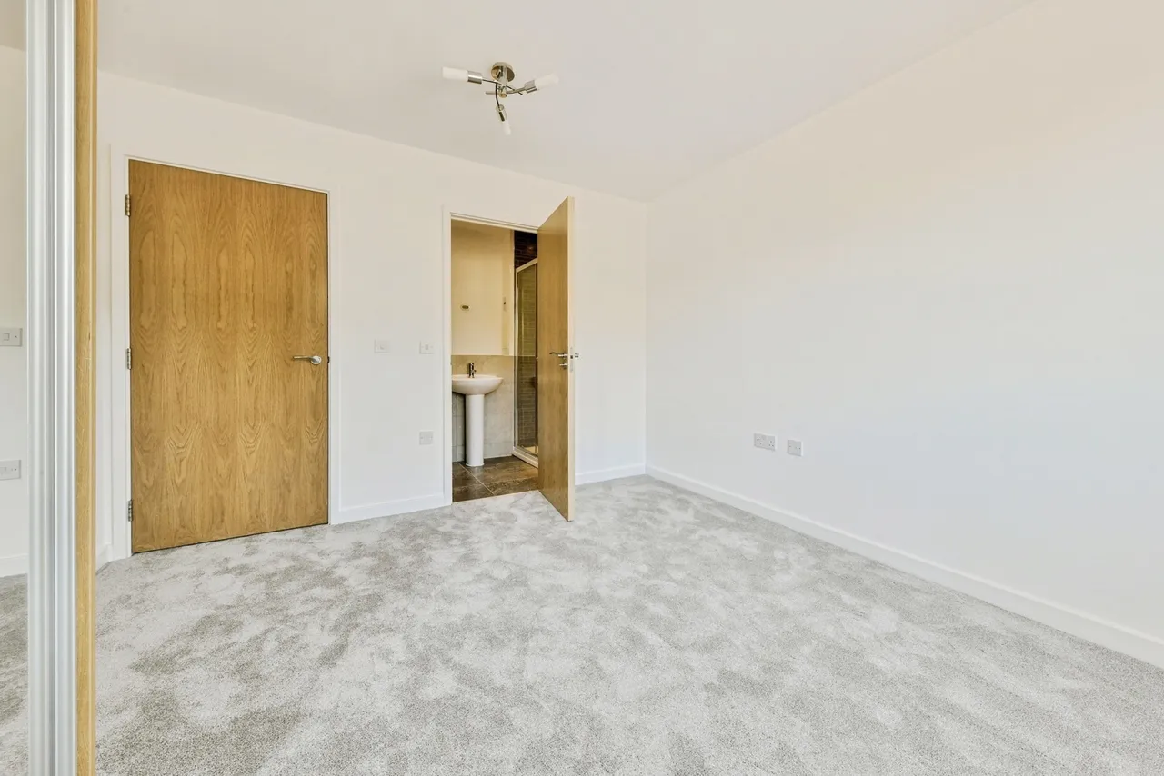 Admiral Drive, STEVENAGE, Hertfordshire, SG1, photo 10