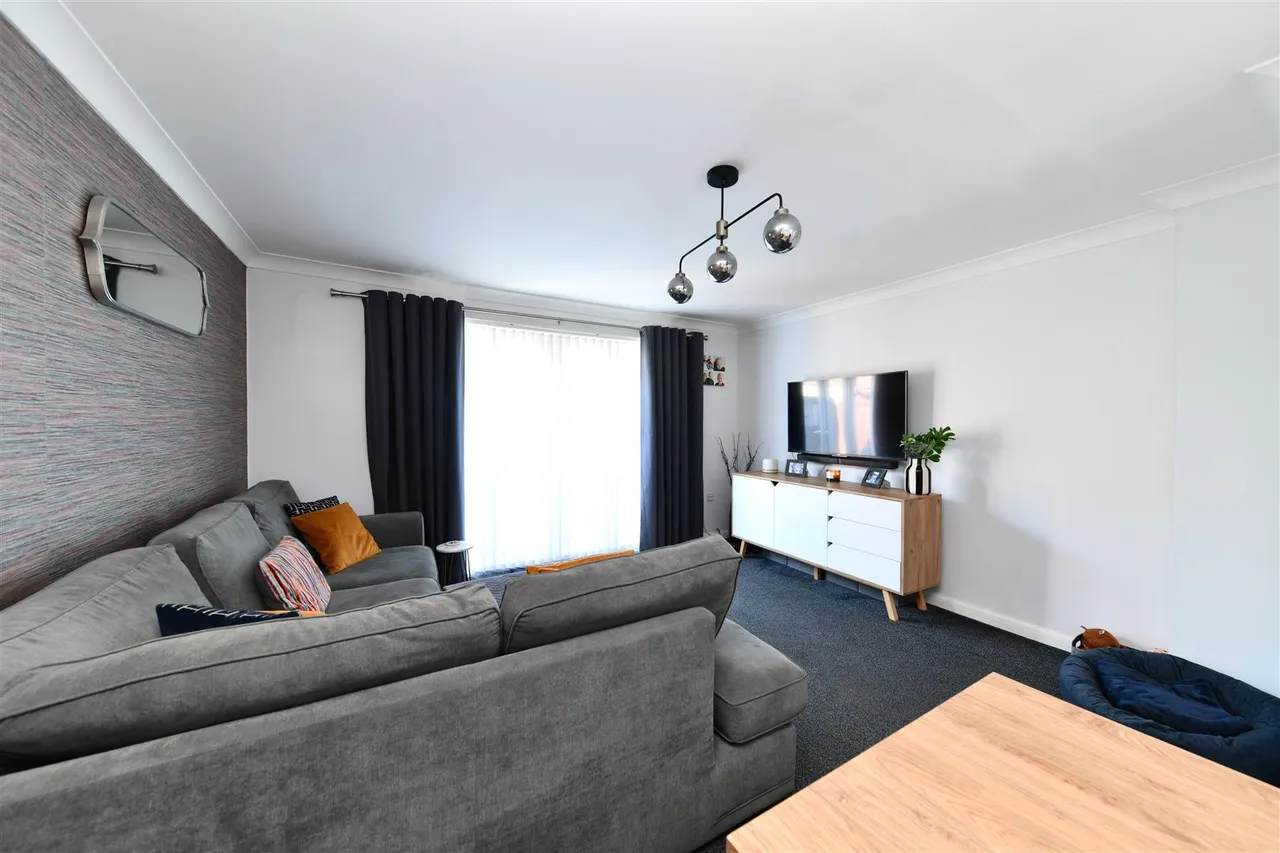 Grampian Place, Stevenage, Herts, SG1 6DR, photo 12