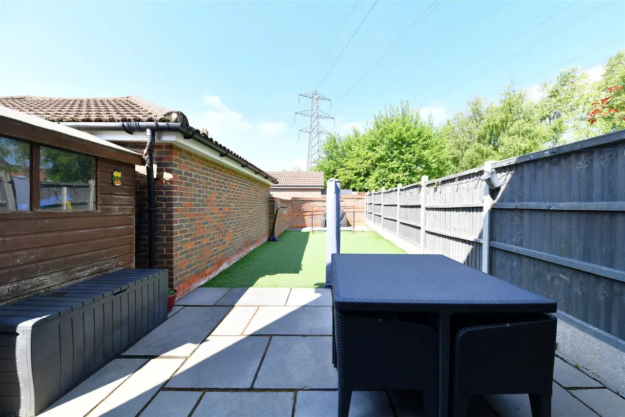 Grampian Place, Stevenage, Herts, SG1 6DR, photo 9