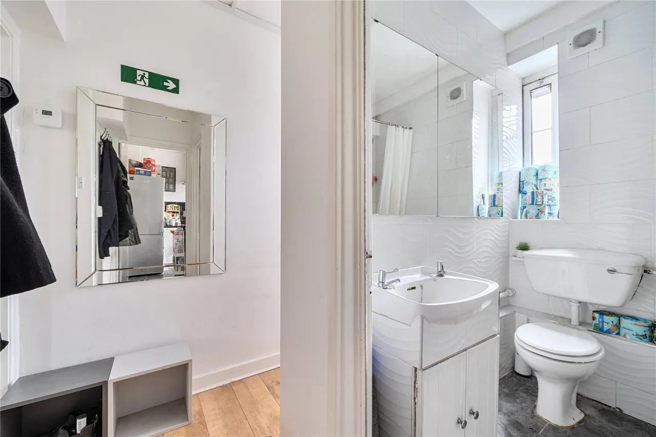 Harmood Street, Chalk Farm, NW1, photo 9