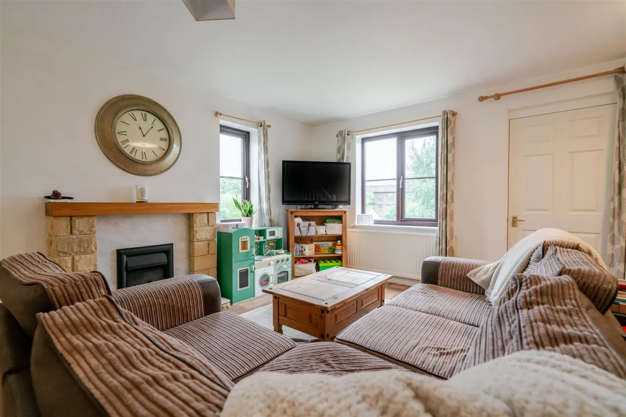 Westwood, Carleton, BD23, photo 4