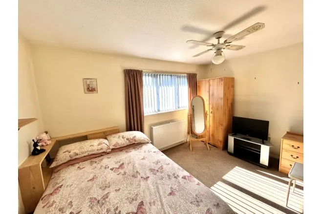 Dahlia Close, Liverpool, photo 10