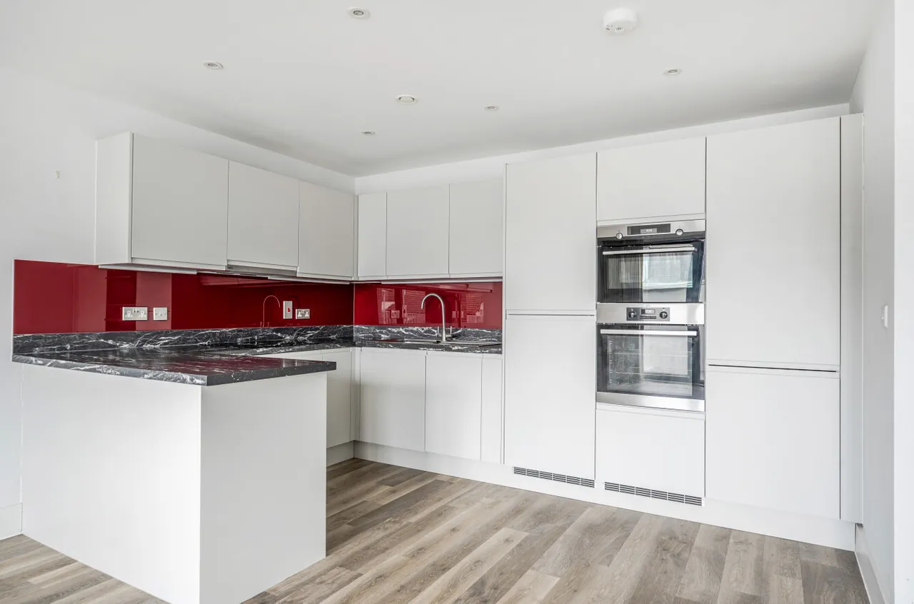 Brighton Road, Worthing, BN11, photo 3