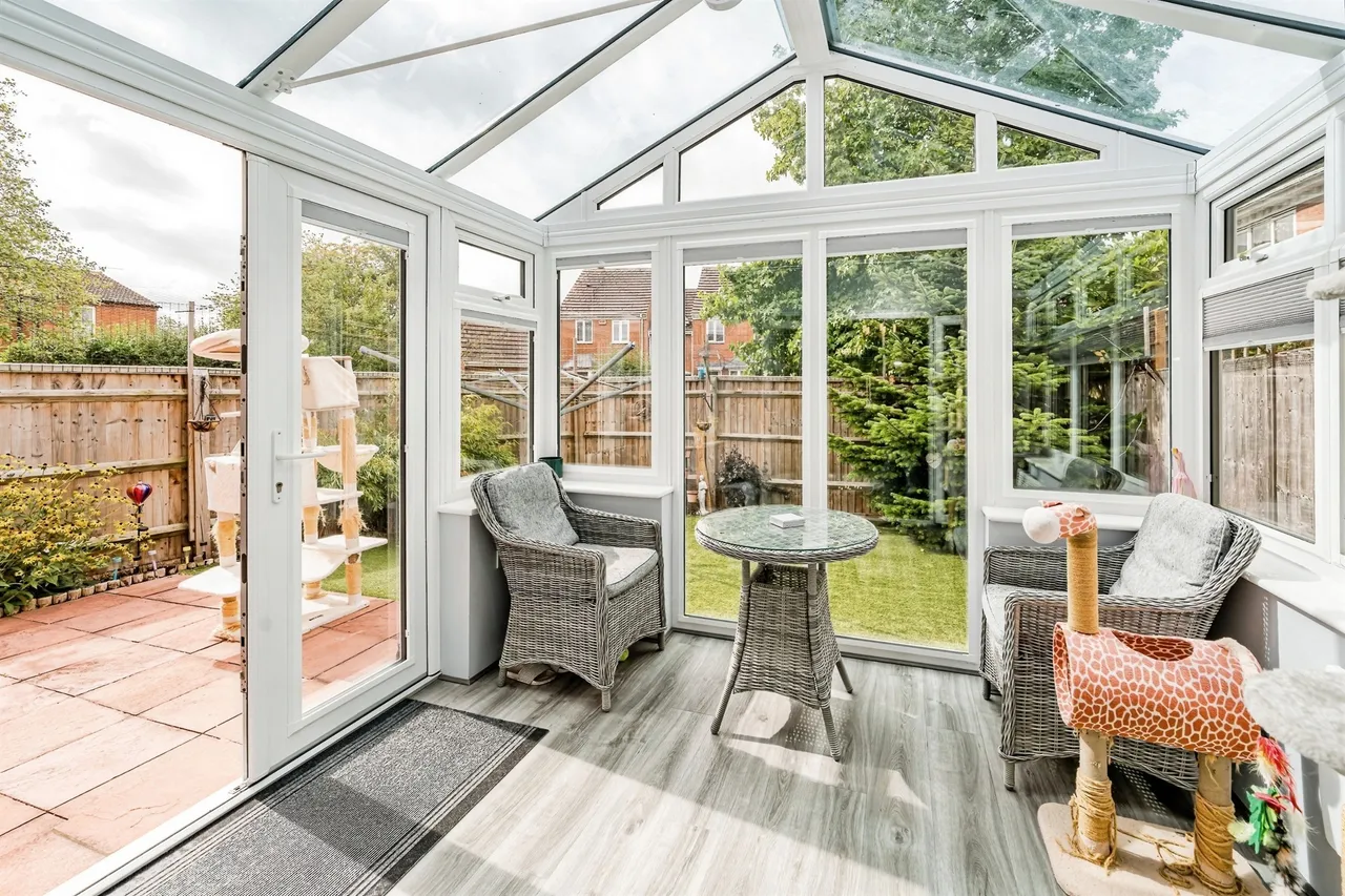Lark Vale, Aylesbury, photo 6
