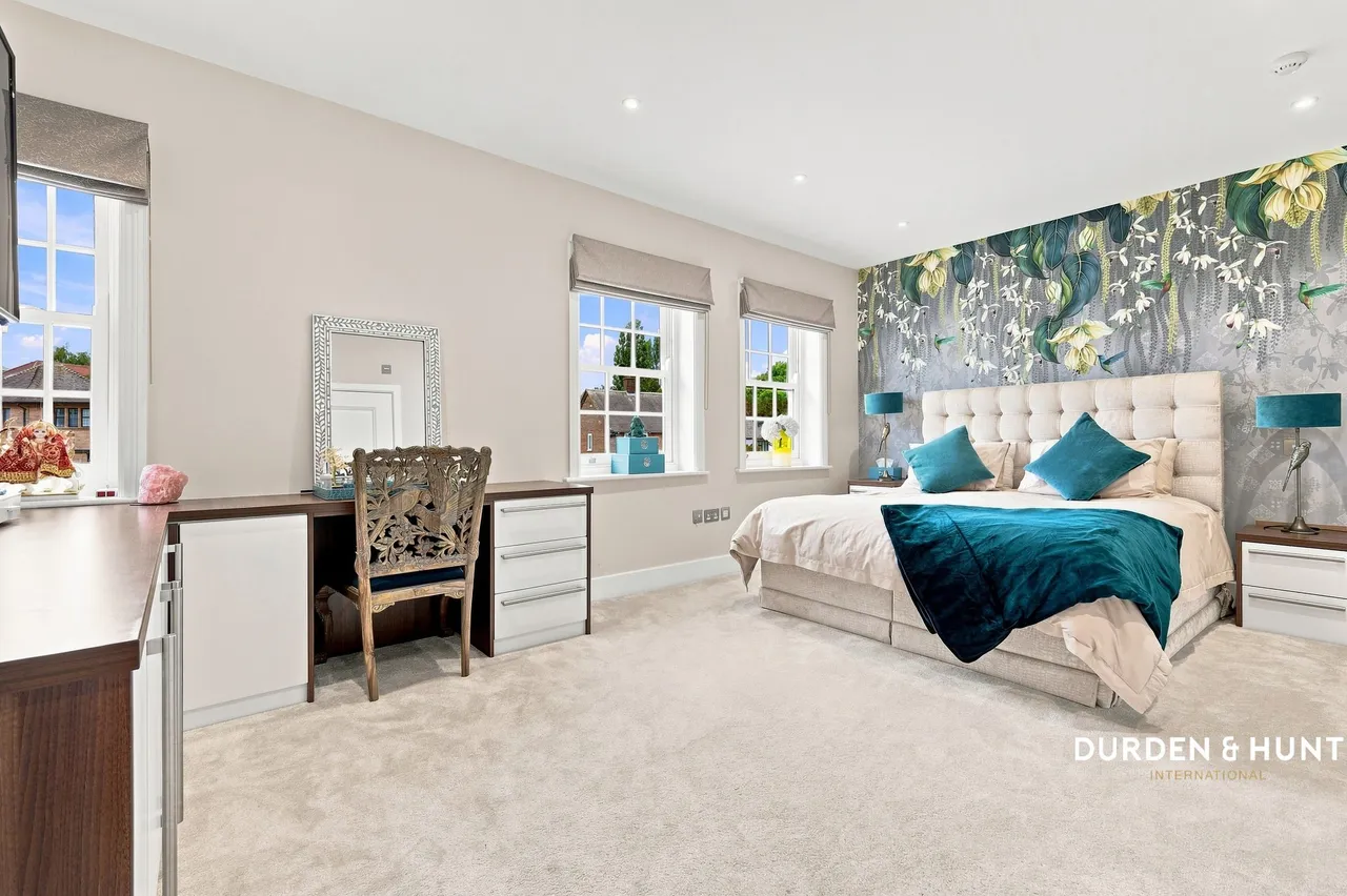 Parklands, Chigwell, IG7, photo 23