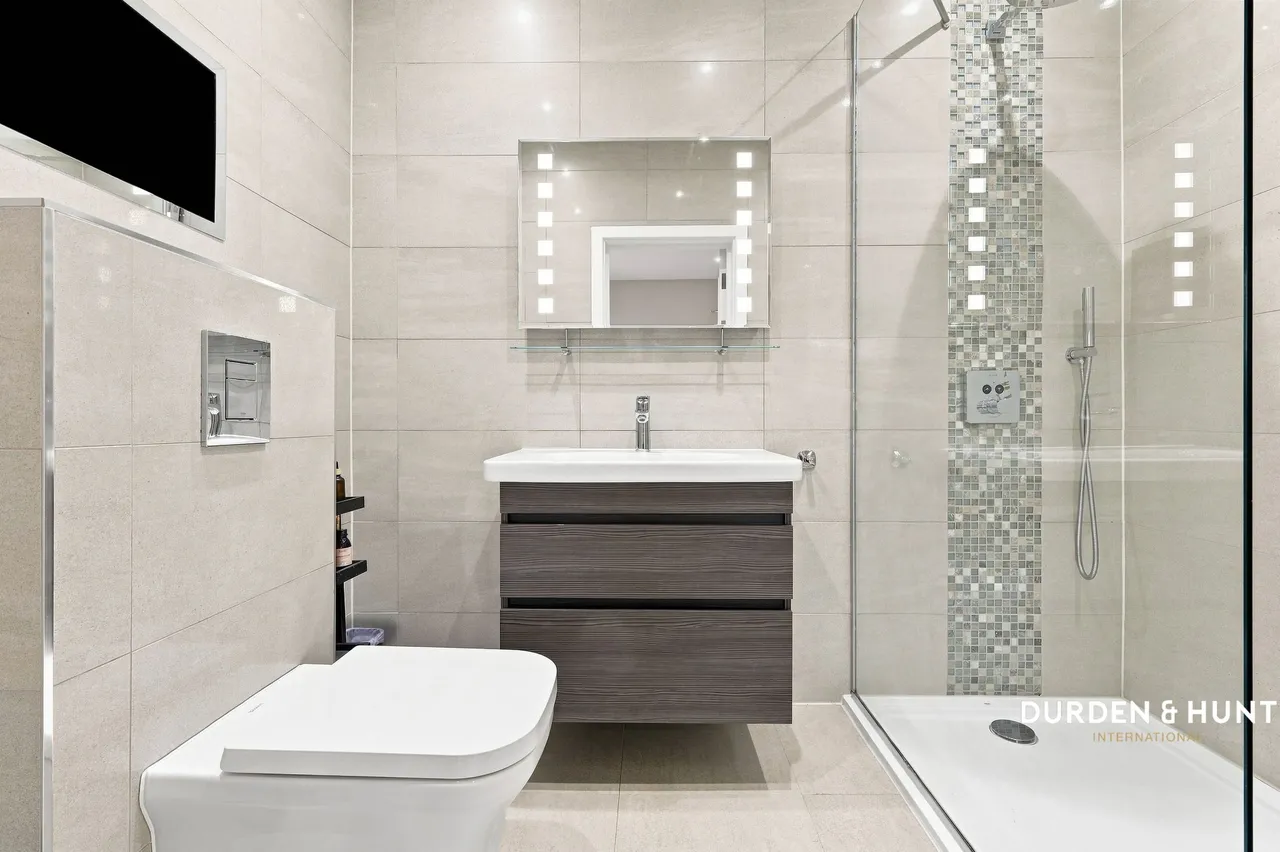 Parklands, Chigwell, IG7, photo 25