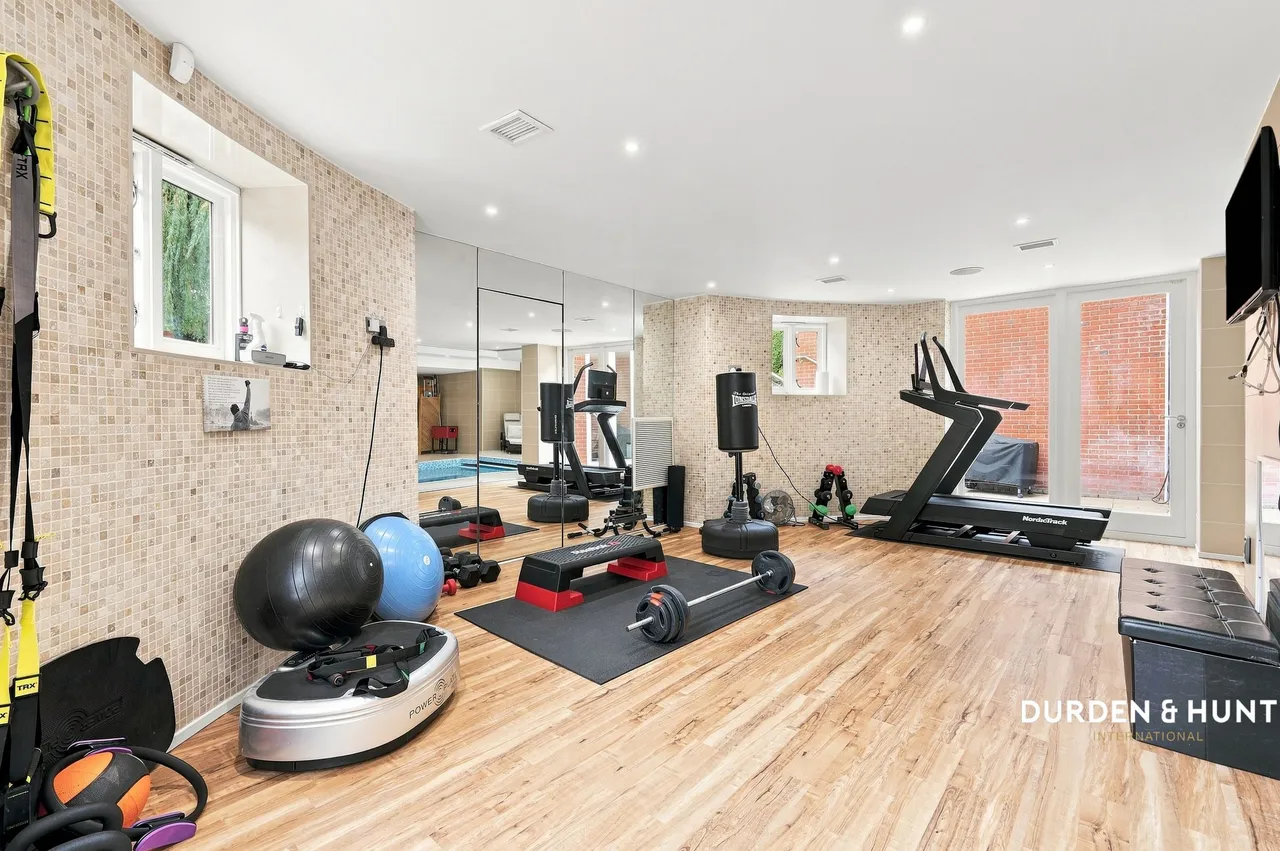 Parklands, Chigwell, IG7, photo 19