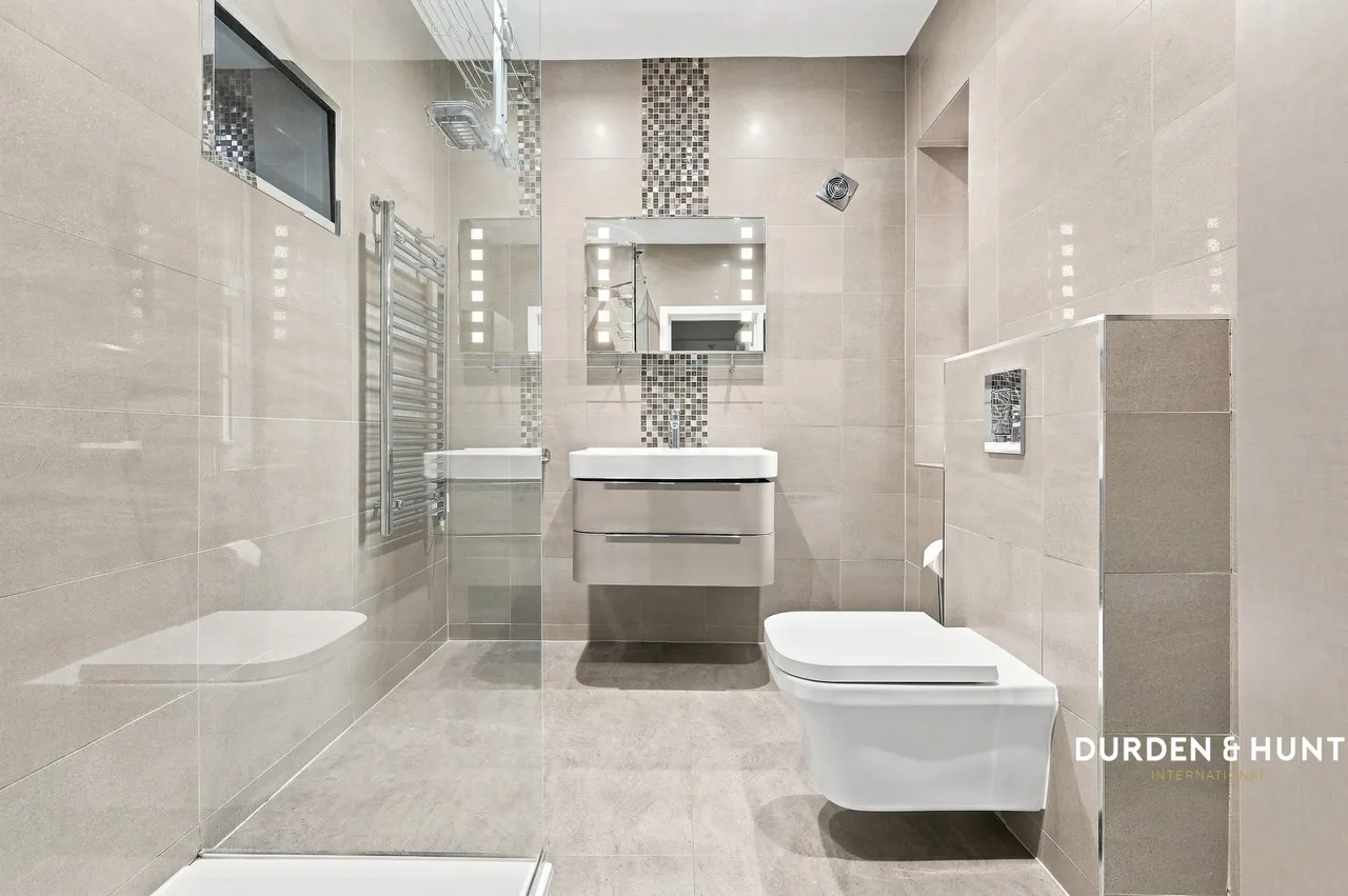 Parklands, Chigwell, IG7, photo 37