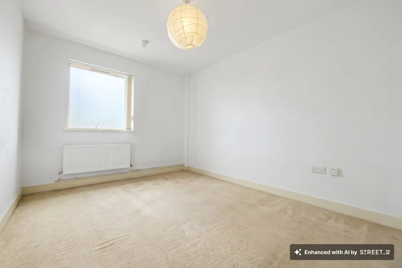 Burton Street, Phoenix Square, LE1, photo 6