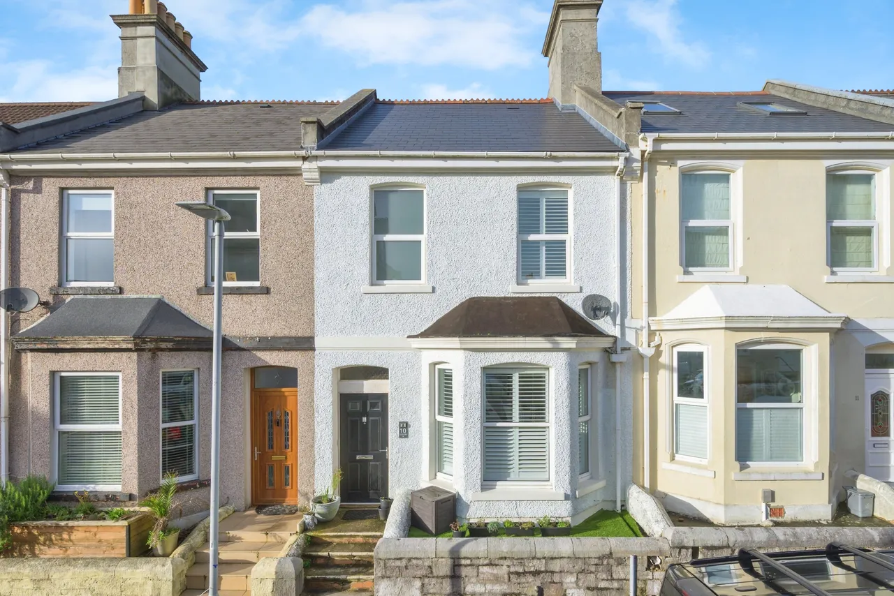 3 bed house for sale — Dundonald Street, Plymouth