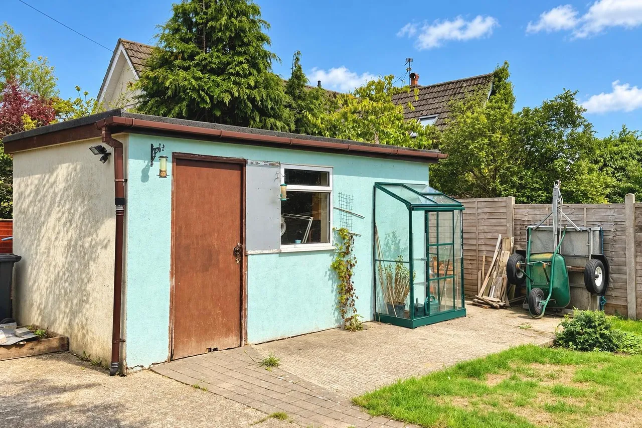 Parsonage Barn Lane, Ringwood, BH24, photo 20