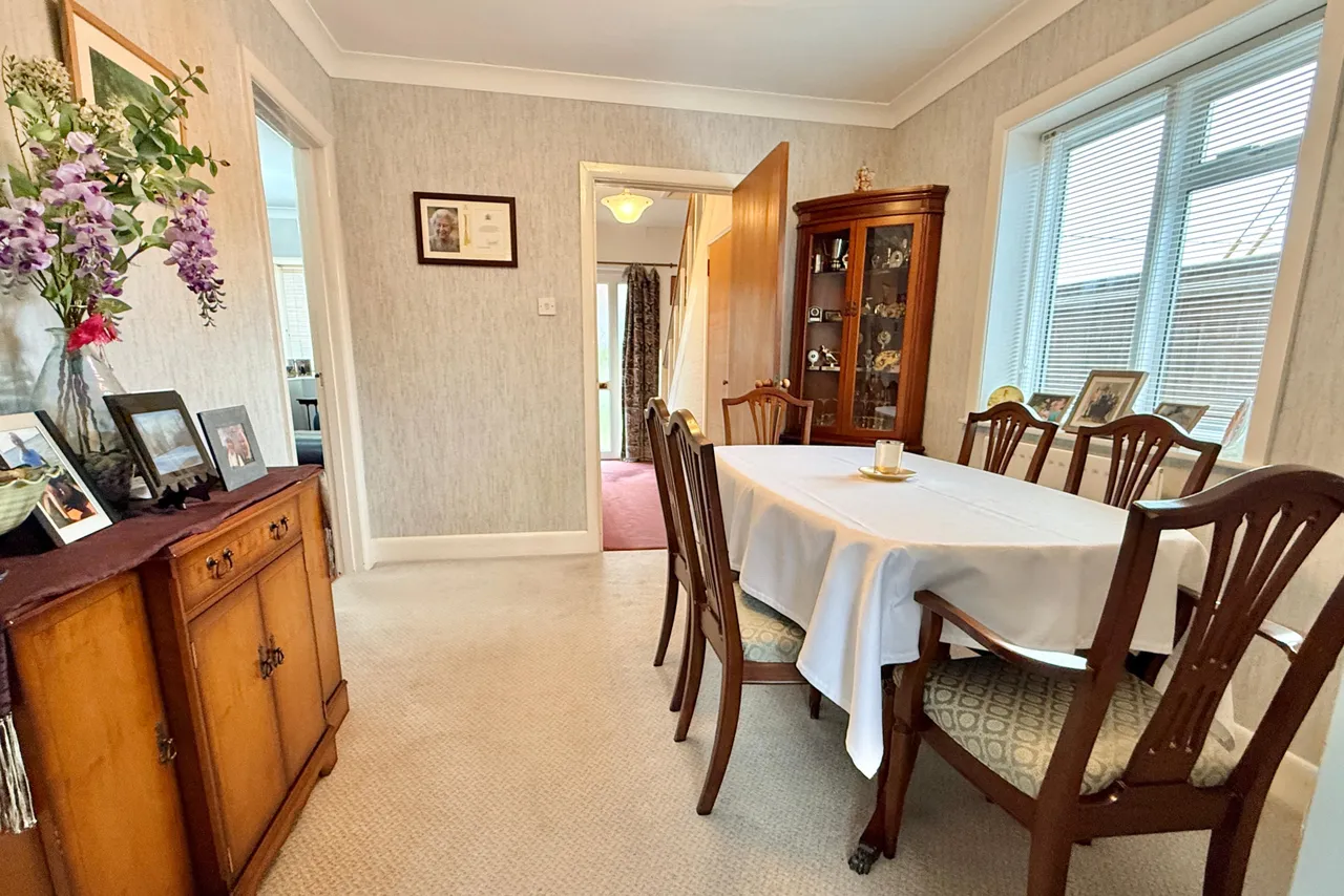 Parsonage Barn Lane, Ringwood, BH24, photo 3