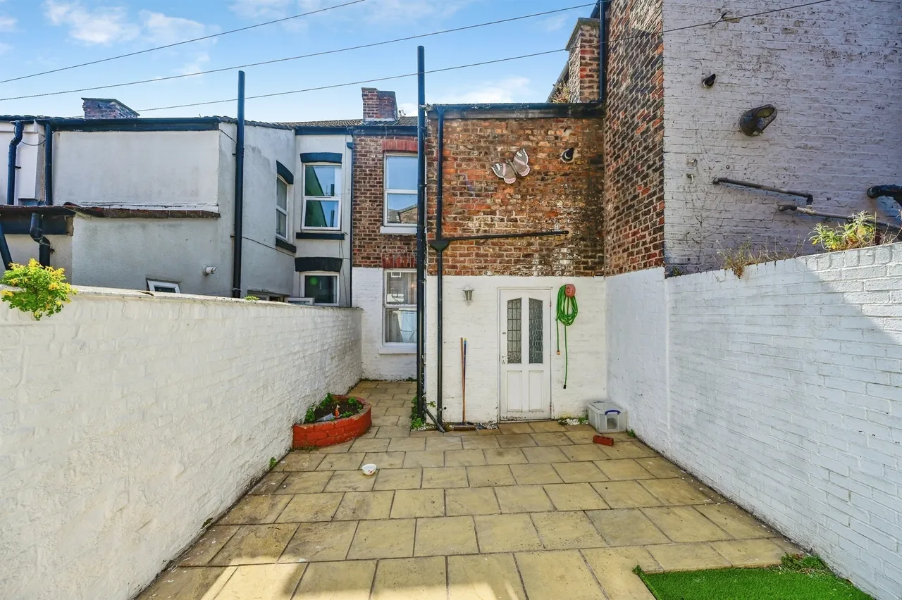 Miranda Road., Bootle, photo 9