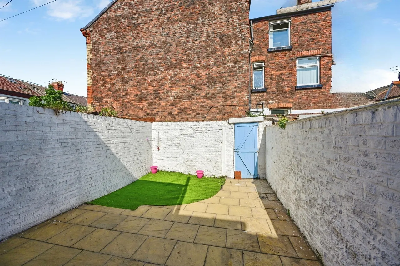 Miranda Road., Bootle, photo 10