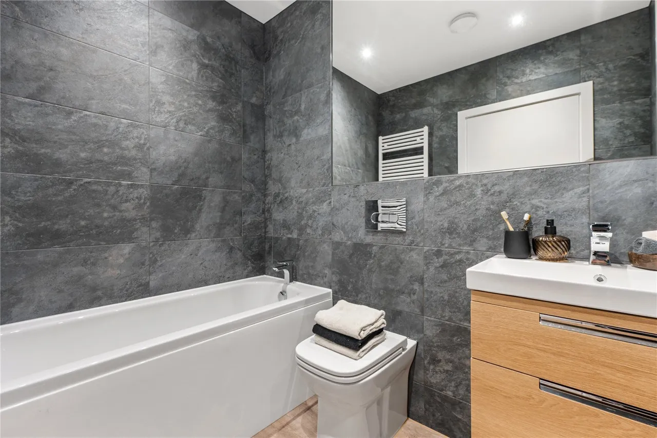 Victoria Road, Horwich, BL6, photo 15