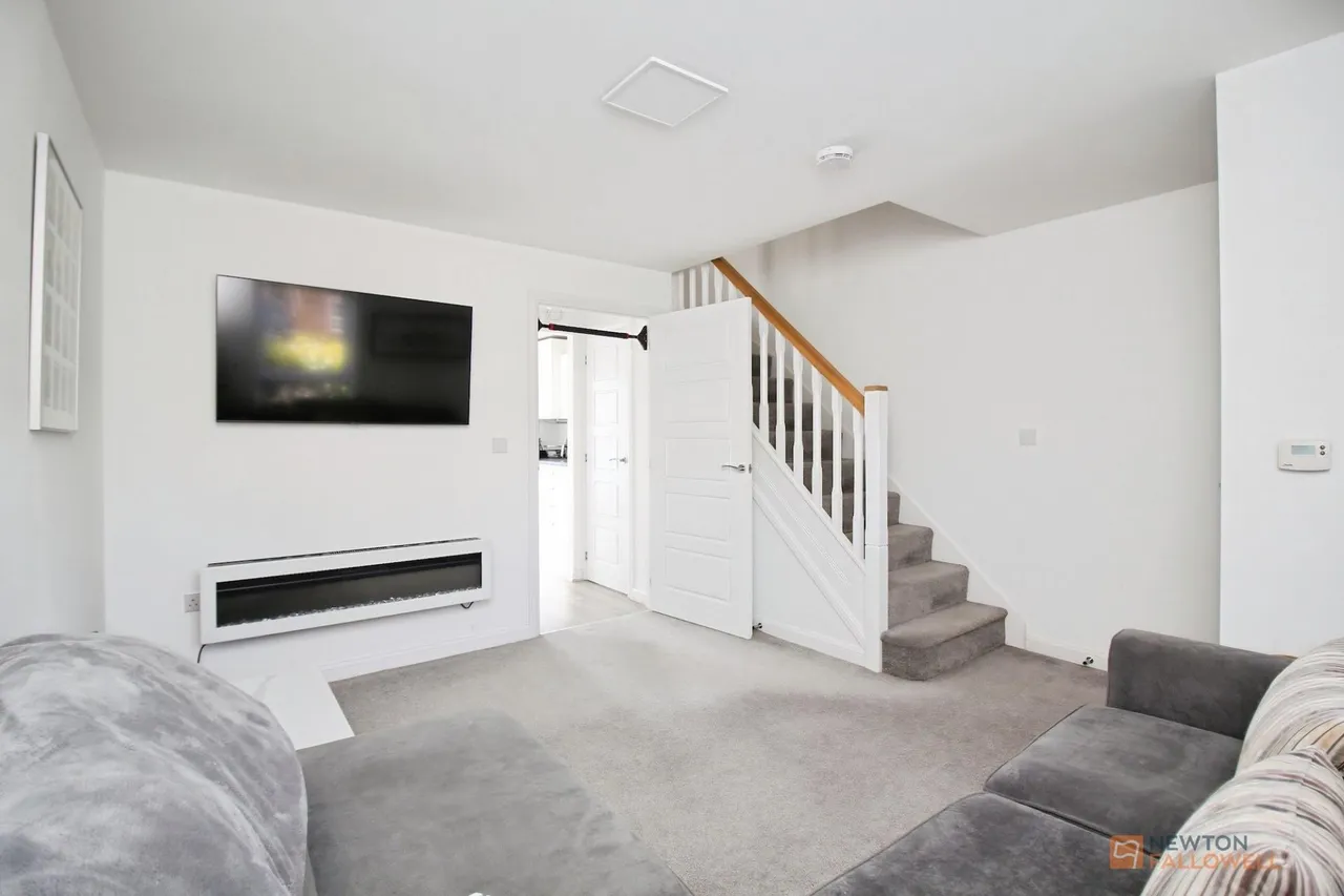 Ettrick Way, Lubbesthorpe, LE19, photo 4