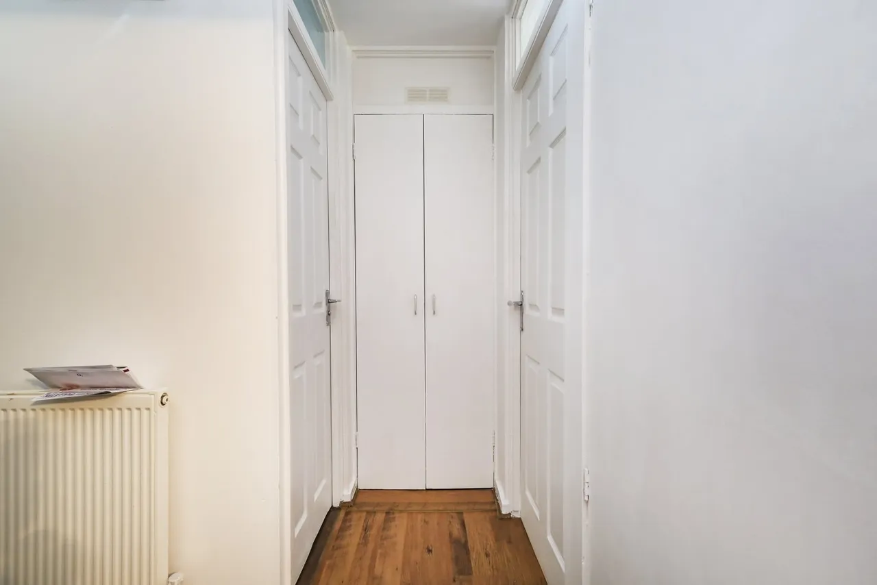 Blenheim Gardens, London, SW2, photo 19
