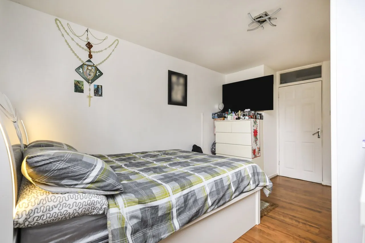 Blenheim Gardens, London, SW2, photo 14
