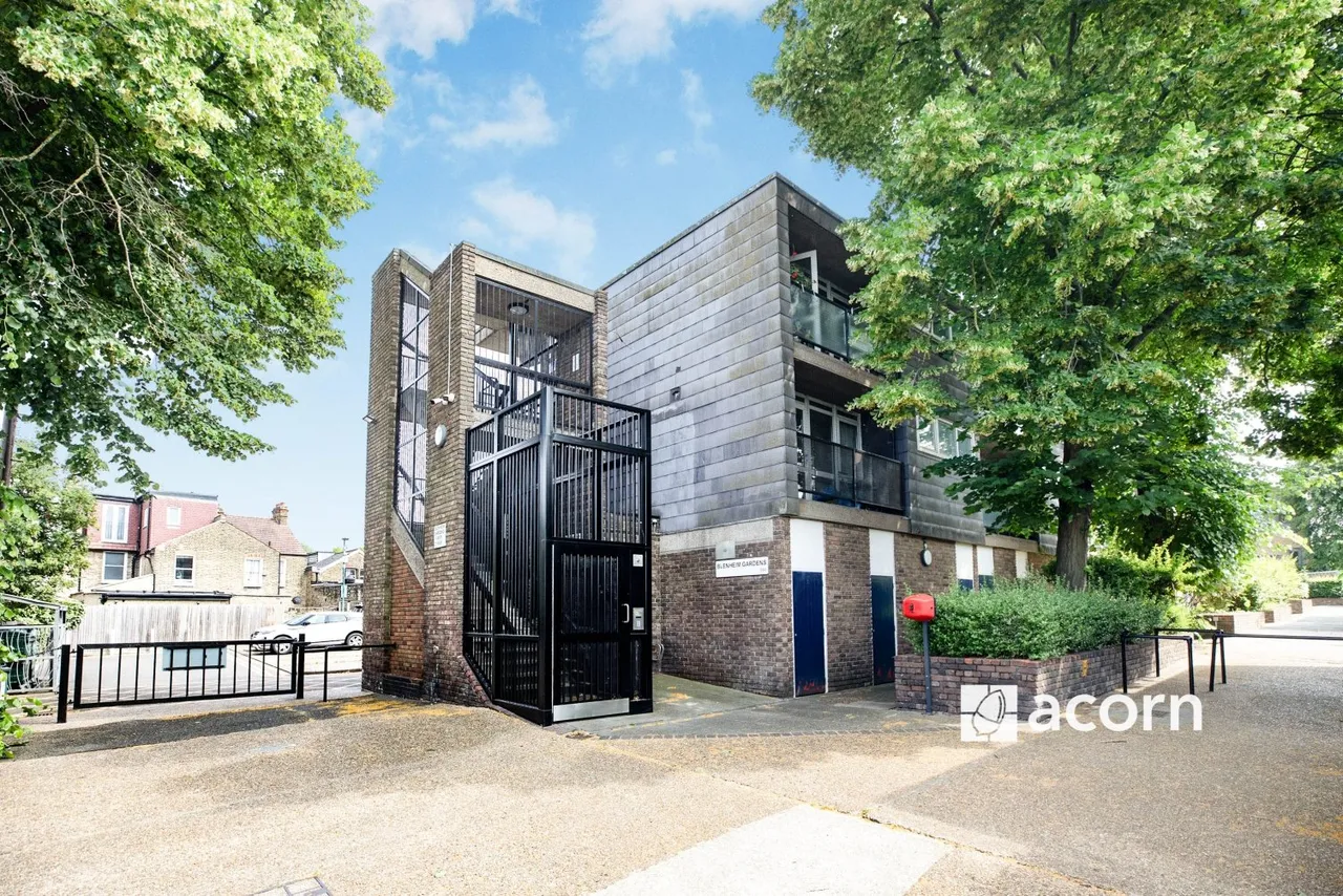 1 bed flat to rent, Blenheim Gardens, London, SW2