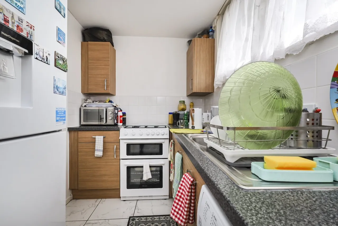 Blenheim Gardens, London, SW2, photo 23